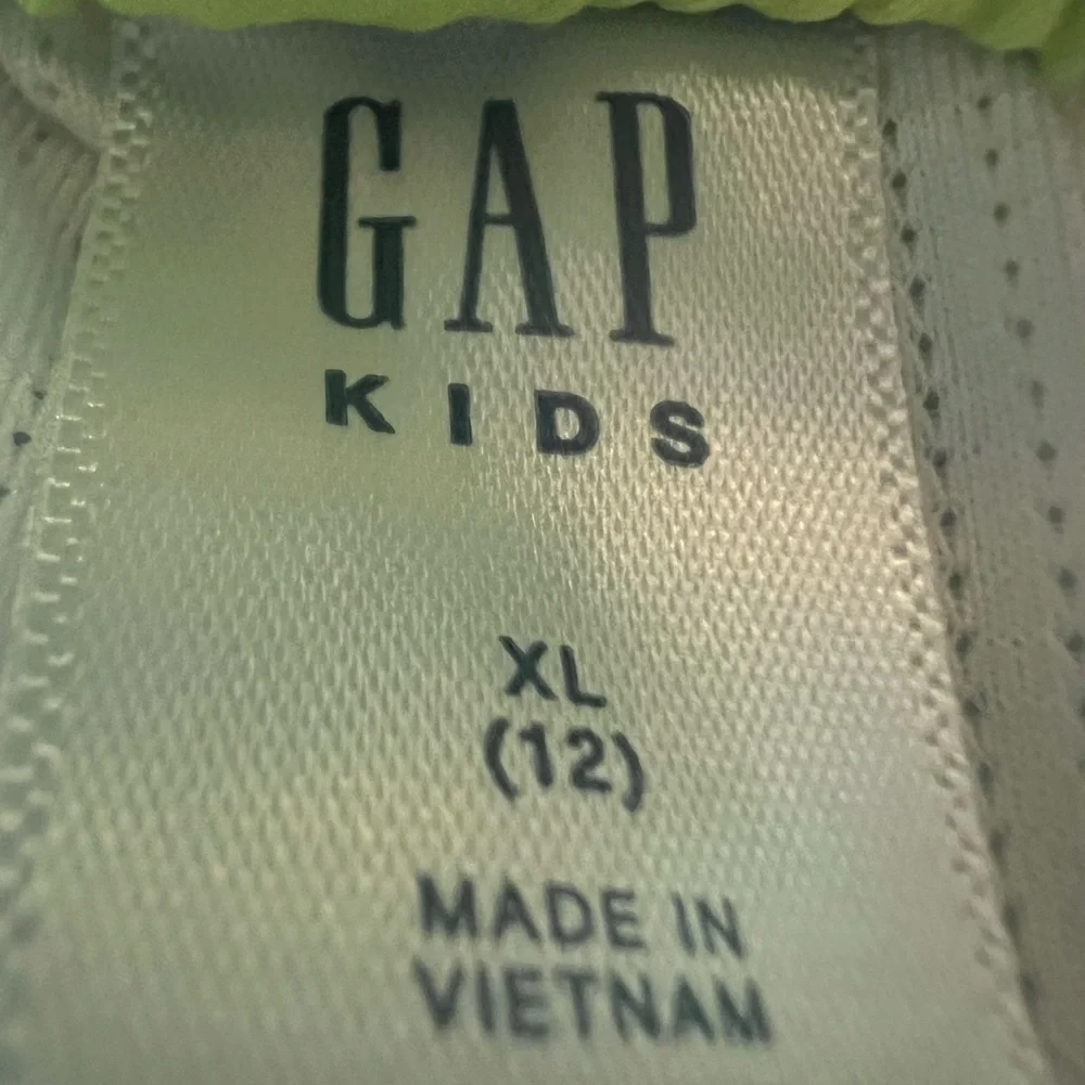 GAP KIDS BOYS 8”INSEAM SWIM TRUNKS COOL TRUNKS SIZE XL (12).LIME GREEN/BLUE NWOT